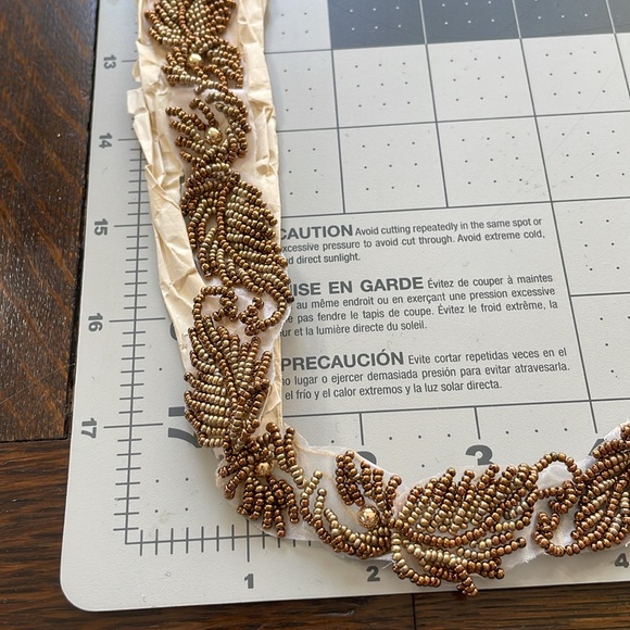 Copper beaded trim, gold/copper colored leaf motif, 18" (plus 10") - Picture 7 of 13